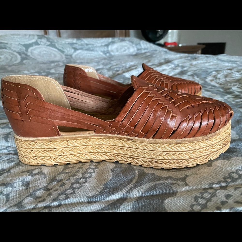 Agave leather shoes brand new SPRING